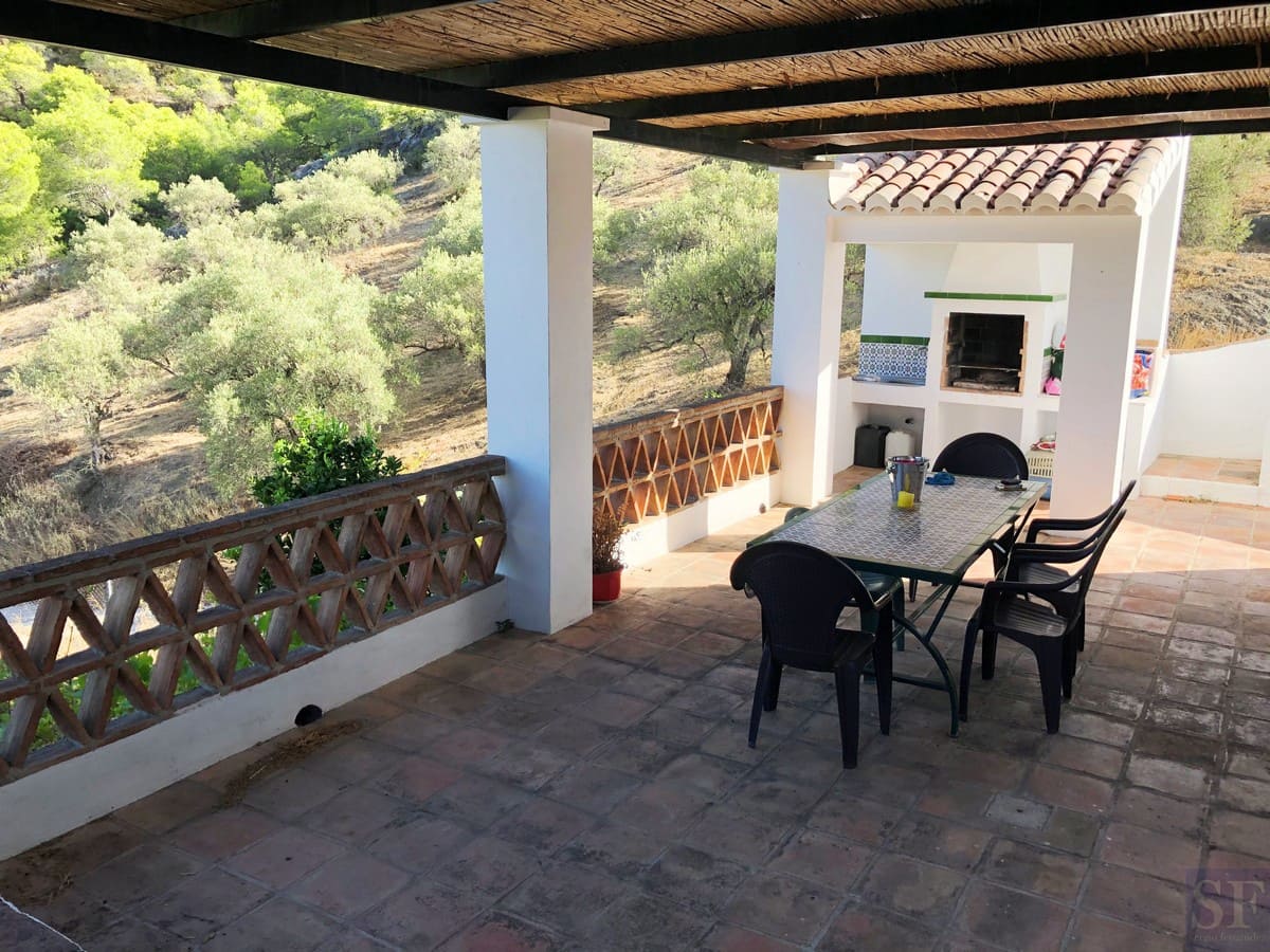2 bedroom Villa for sale in Frigiliana with pool - € 539,000 (Ref: 5649966)