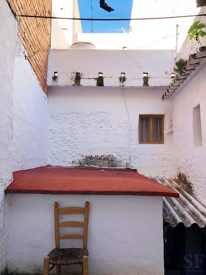 5 soveværelse Byhus til salg i Archez - € 77.000 (Ref: 5899161)