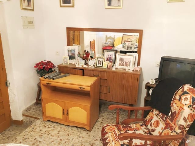 5 soveværelse Byhus til salg i Archez - € 77.000 (Ref: 5899161)