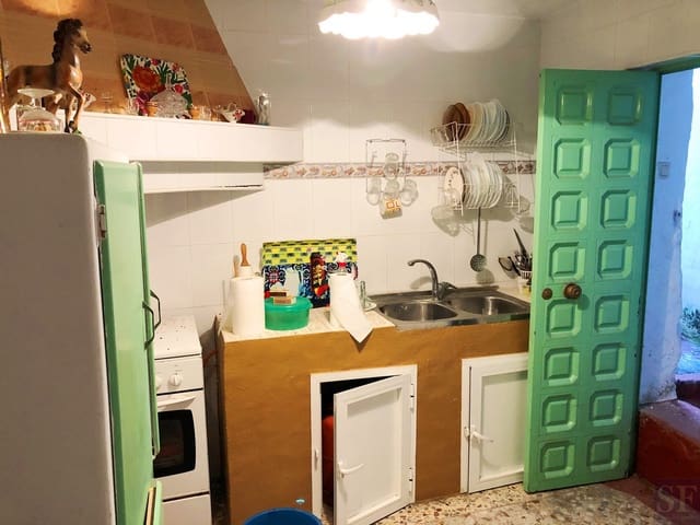 5 soveværelse Byhus til salg i Archez - € 77.000 (Ref: 5899161)