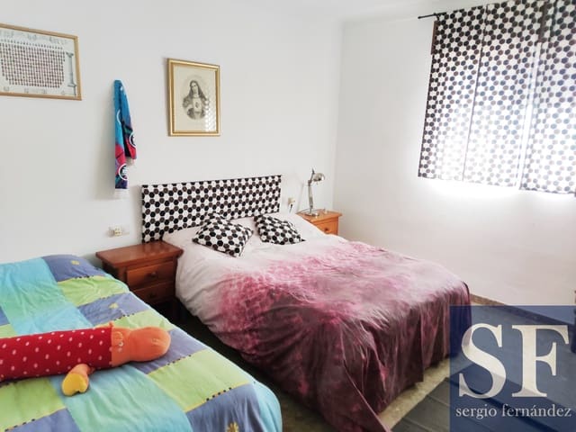 4 bedroom Townhouse for sale in Canillas de Albaida with pool garage - € 349,000 (Ref: 6039858)