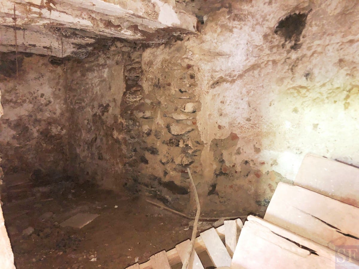 Hus til salgs i Arenas - € 39 000 (Ref: 6060380)