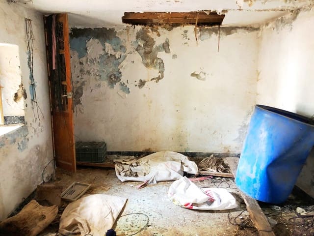 Byhus til salg i Arenas - € 39.000 (Ref: 6060382)