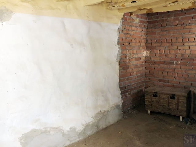 4 camera da letto Casa in vendita in Sayalonga - 49.000 € (Rif: 6096753)