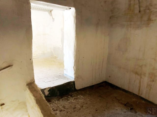 4 camera da letto Casa in vendita in Sayalonga - 49.000 € (Rif: 6096753)