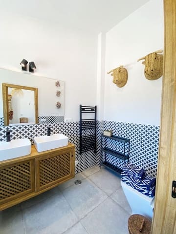 2 bedroom Villa for holiday rental in Cómpeta with pool - € 1,445 (Ref: 6156248)