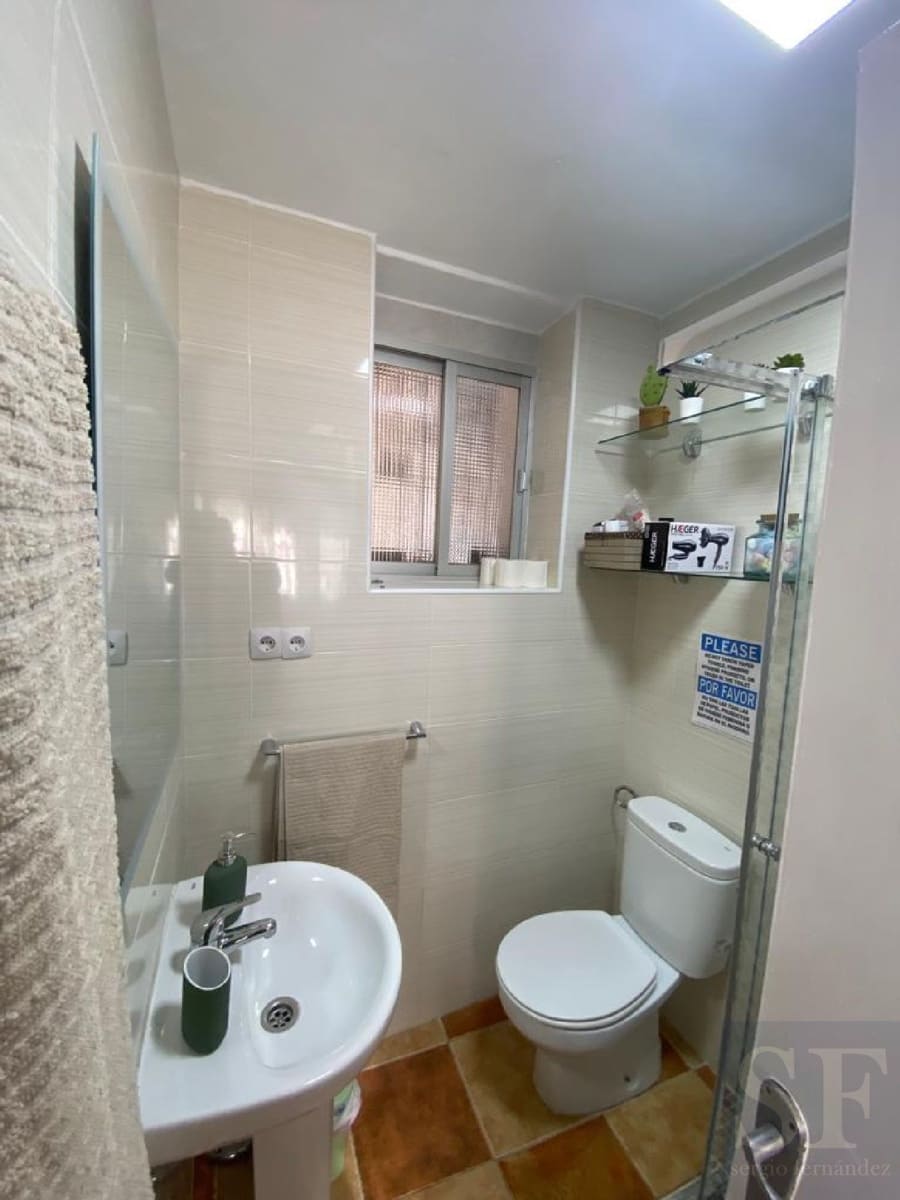 3 slaapkamer Villa voor vakantieverhuur in Competa met zwembad garage - € 1.200 (Ref: 6156249)