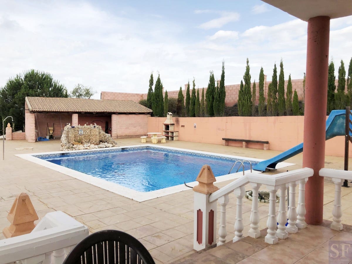 4 soveværelse Villa til salg i Sedella med swimmingpool - € 480.000 (Ref: 6209217)