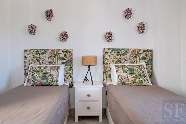 2 bedroom Apartment for holiday rental in Cómpeta - € 650 (Ref: 6348905)