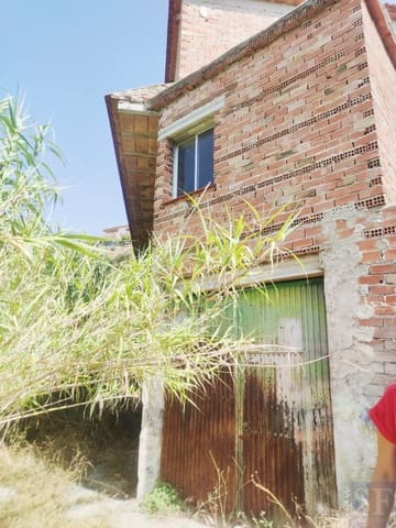 Villa til salg i Archez med garage - € 110.000 (Ref: 6369562)