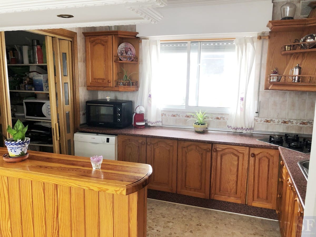 4 soveværelse Byhus til salg i Competa med garage - € 387.000 (Ref: 6423574)