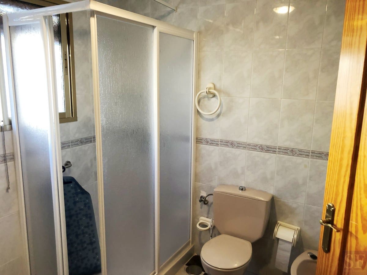 3 bedroom Townhouse for sale in Competa with garage - € 119,900 (Ref: 6492247)