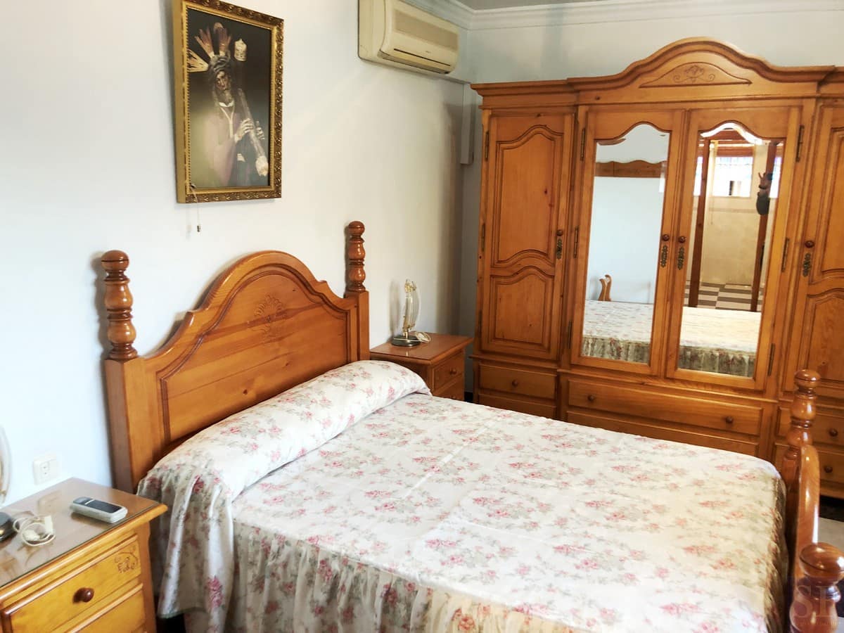 3 bedroom Townhouse for sale in Competa with garage - € 119,900 (Ref: 6492247)