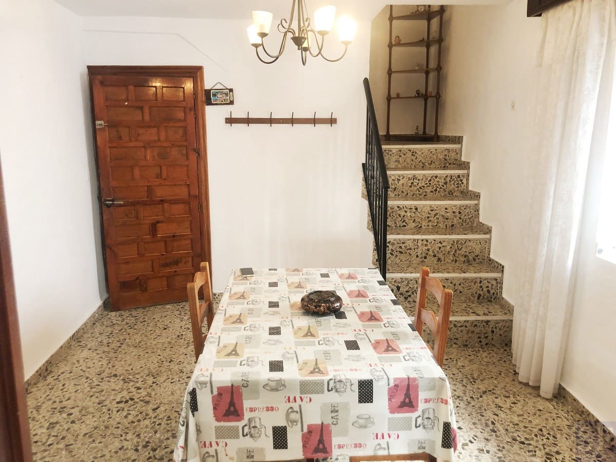 3 quarto Casa em Banda para venda em Canillas de Albaida - 110 000 € (Ref: 6499544)