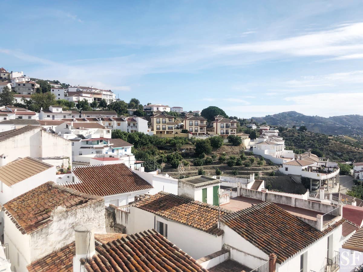 3 quarto Casa em Banda para venda em Canillas de Albaida - 110 000 € (Ref: 6499544)