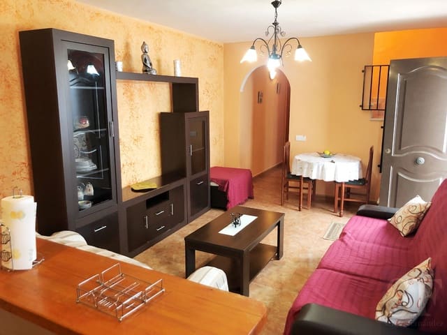 3 soveværelse Byhus til salg i Canillas de Albaida - € 108.000 (Ref: 6499545)