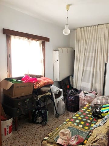 3 bedroom Apartment for sale in Cómpeta - € 160,000 (Ref: 6548262)