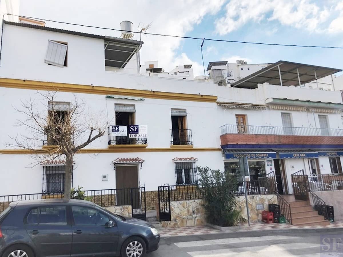 7 soveværelse Byhus til salg i Competa - € 320.000 (Ref: 6618101)