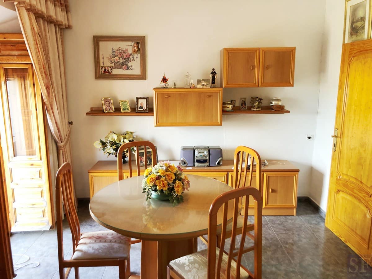 7 soveværelse Byhus til salg i Competa - € 320.000 (Ref: 6618101)