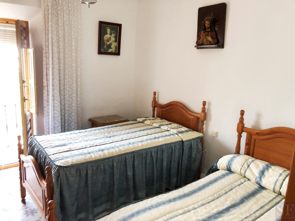 7 soveværelse Byhus til salg i Competa - € 320.000 (Ref: 6618101)