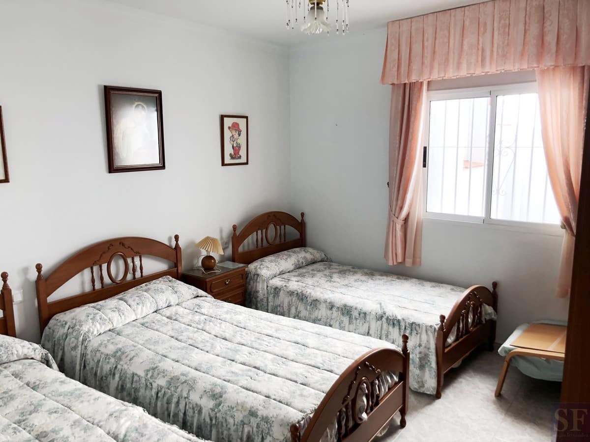 7 soveværelse Byhus til salg i Competa - € 320.000 (Ref: 6618101)