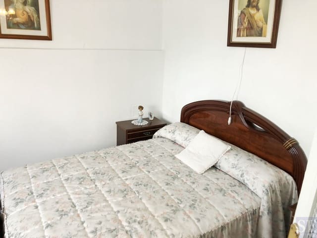 7 soveværelse Byhus til salg i Cómpeta - € 320.000 (Ref: 6618101)