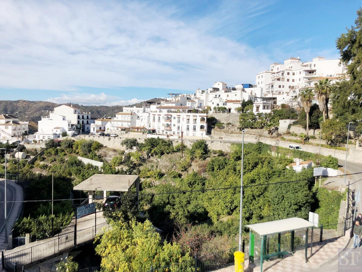 7 soveværelse Byhus til salg i Competa - € 320.000 (Ref: 6618101)