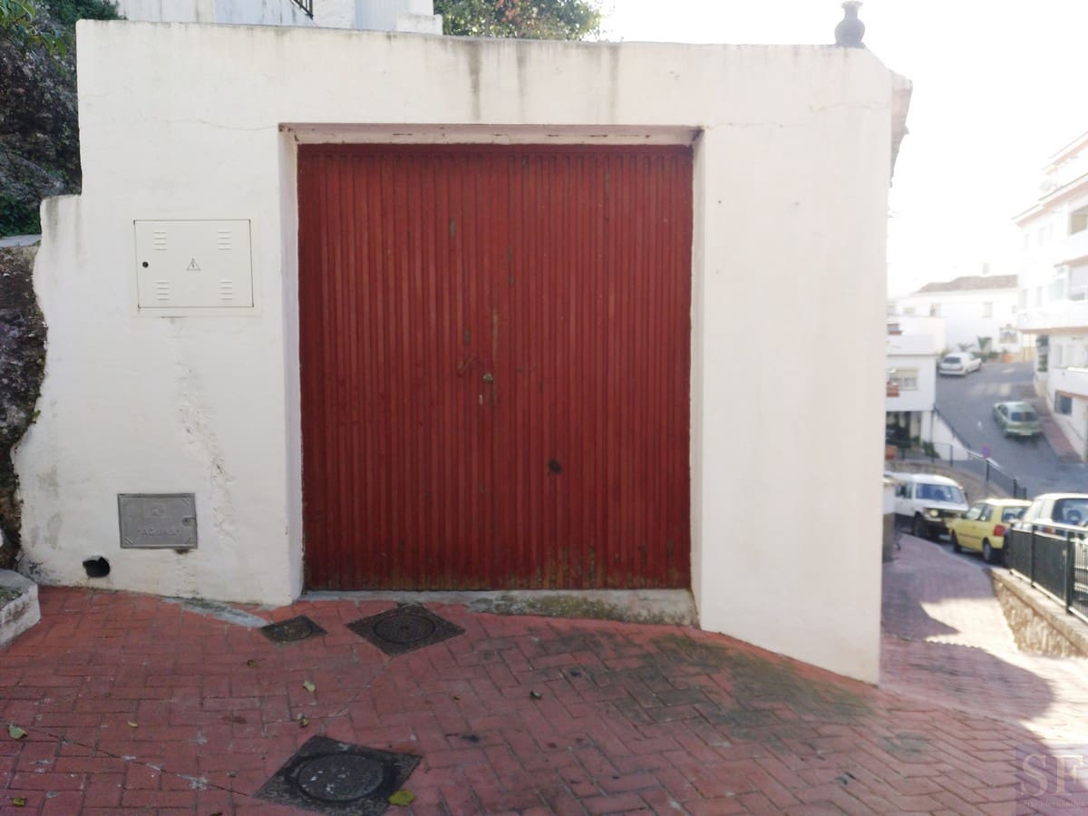 Garage til salg i Competa - € 49.000 (Ref: 6804155)