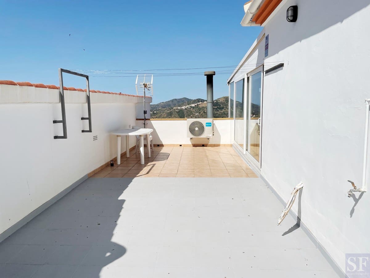 Villa te koop in Competa - € 649.000 (Ref: 6899258)