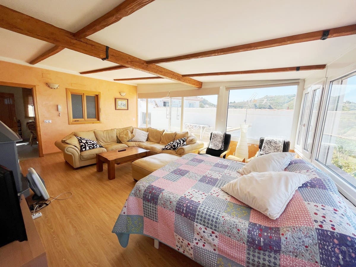 Villa te koop in Competa - € 649.000 (Ref: 6899258)