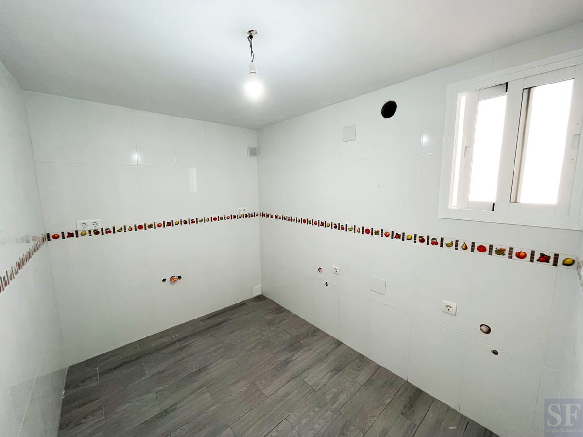 2 slaapkamer Huis te koop in Sedella - € 87.000 (Ref: 6946510)