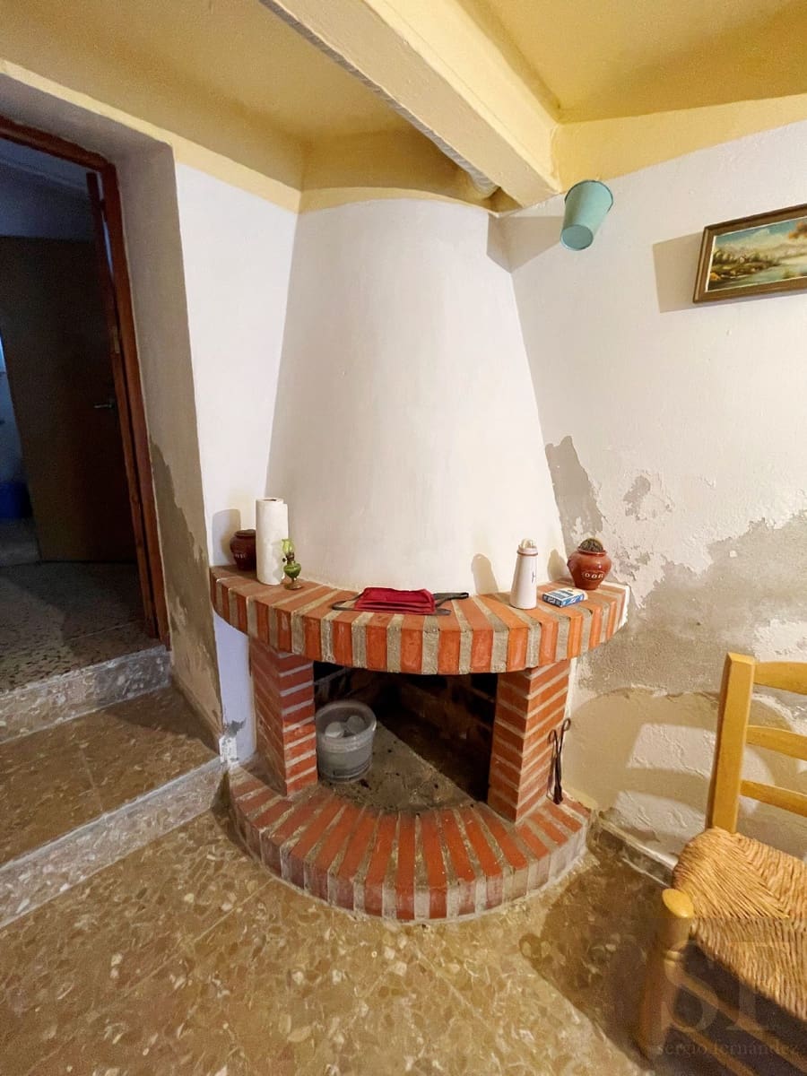 3 bedroom Townhouse for sale in Sedella with garage - € 41,000 (Ref: 6998843)