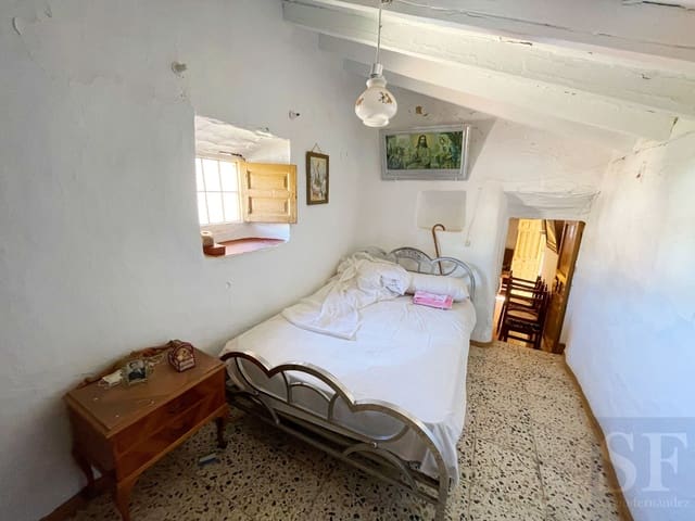 3 bedroom Townhouse for sale in Sedella with garage - € 41,000 (Ref: 6998843)