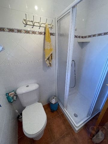 4 sovrum Villa till salu i Sayalonga - 185 000 € (Ref: 7035778)