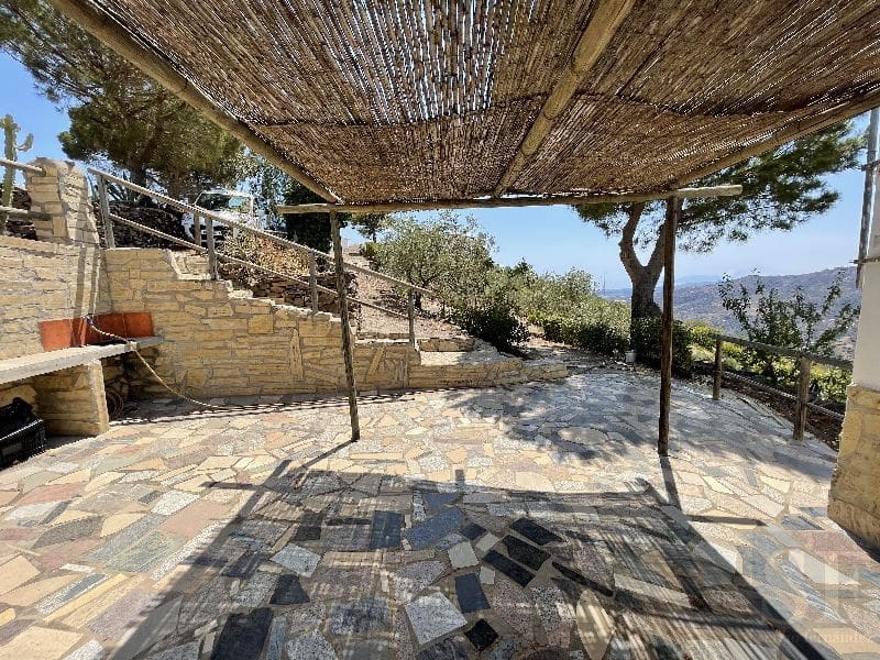 4 sypialnia Willa na sprzedaż w Sayalonga - 185 000 € (Ref: 7035778)