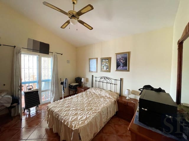 4 soveværelse Villa til salg i Cómpeta med swimmingpool - € 375.000 (Ref: 7094867)