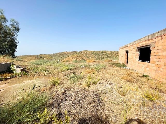 2 slaapkamer Villa te koop in Canillas de Albaida met zwembad - € 237.000 (Ref: 7171264)