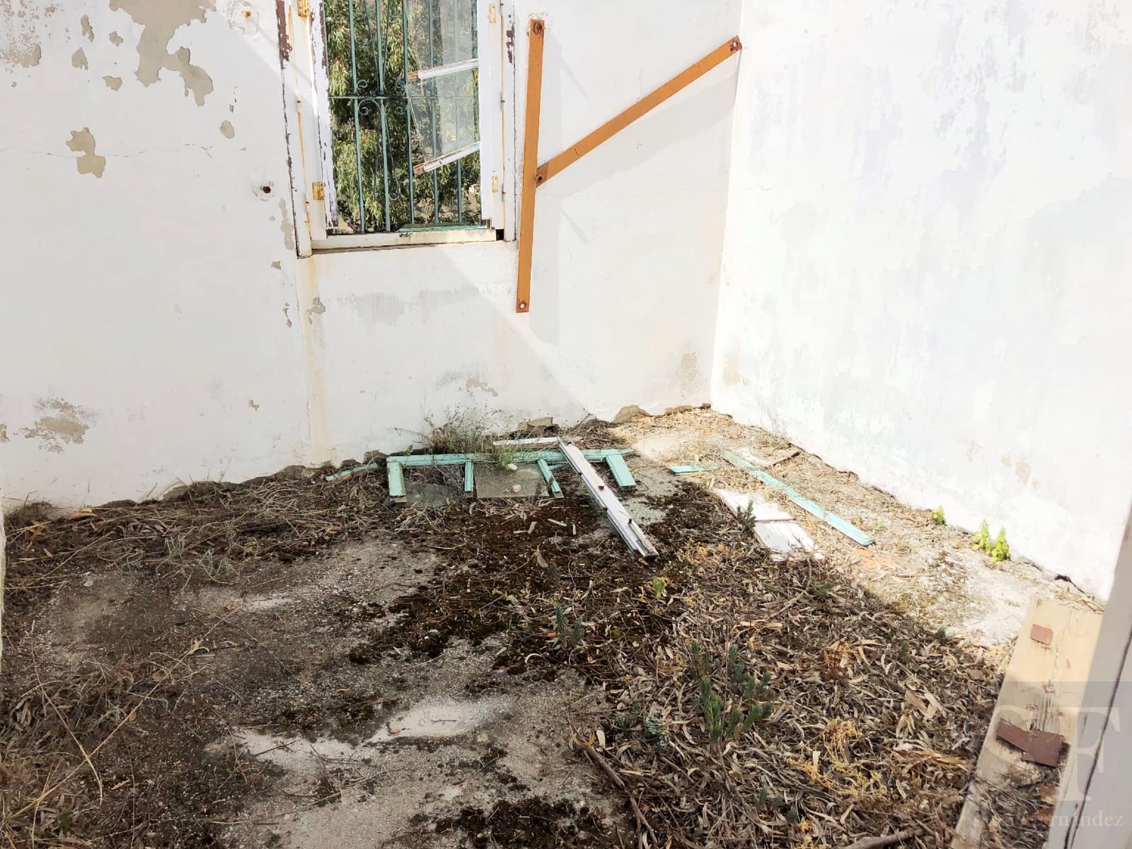 Ubebygd land til salgs i Competa - € 109 000 (Ref: 7210406)