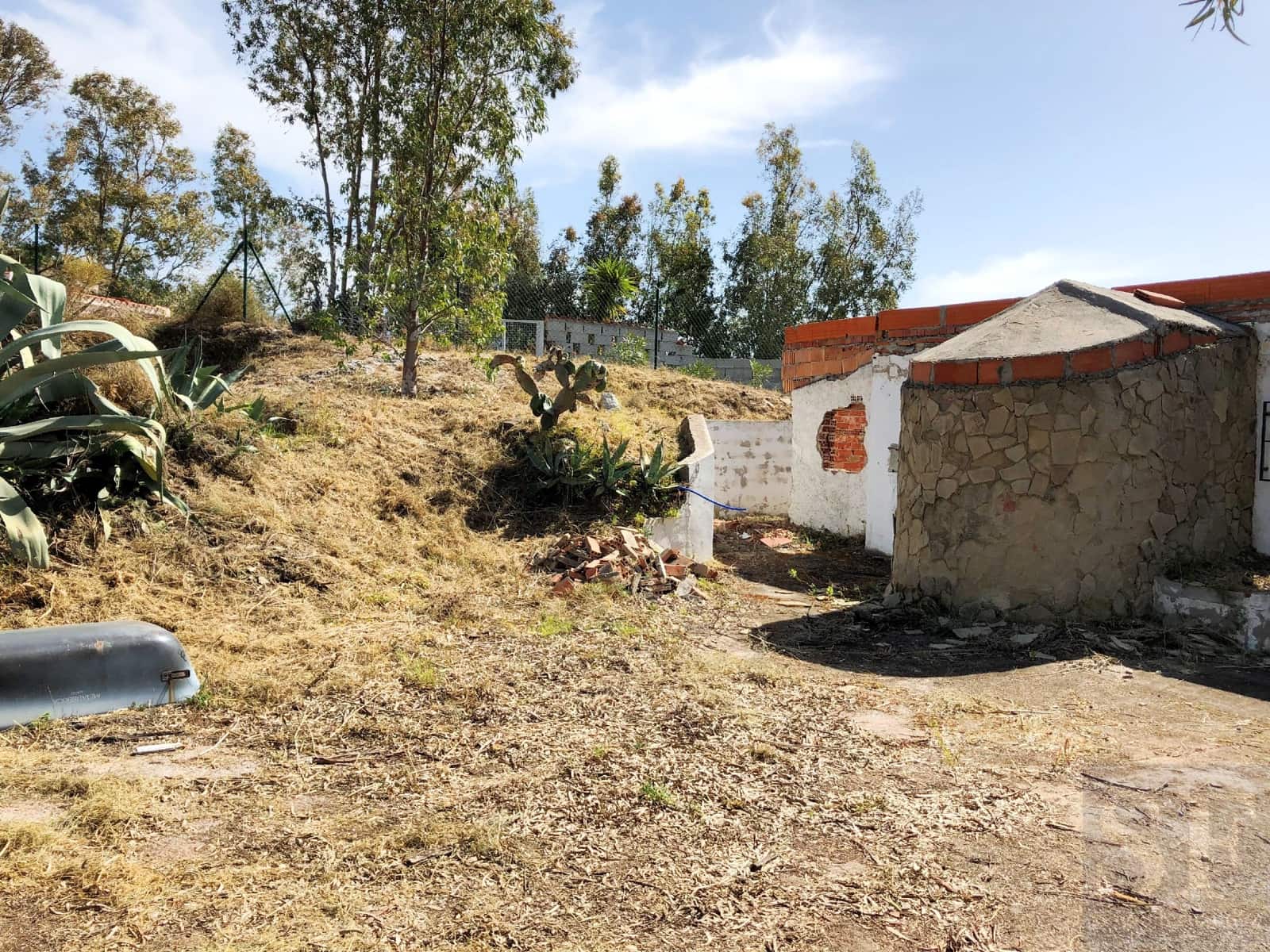 Ubebygd land til salgs i Competa - € 109 000 (Ref: 7210406)