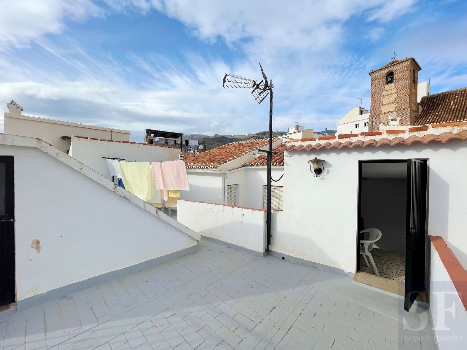 12 soverom Hus til salgs i Canillas de Albaida - € 249 000 (Ref: 7220942)
