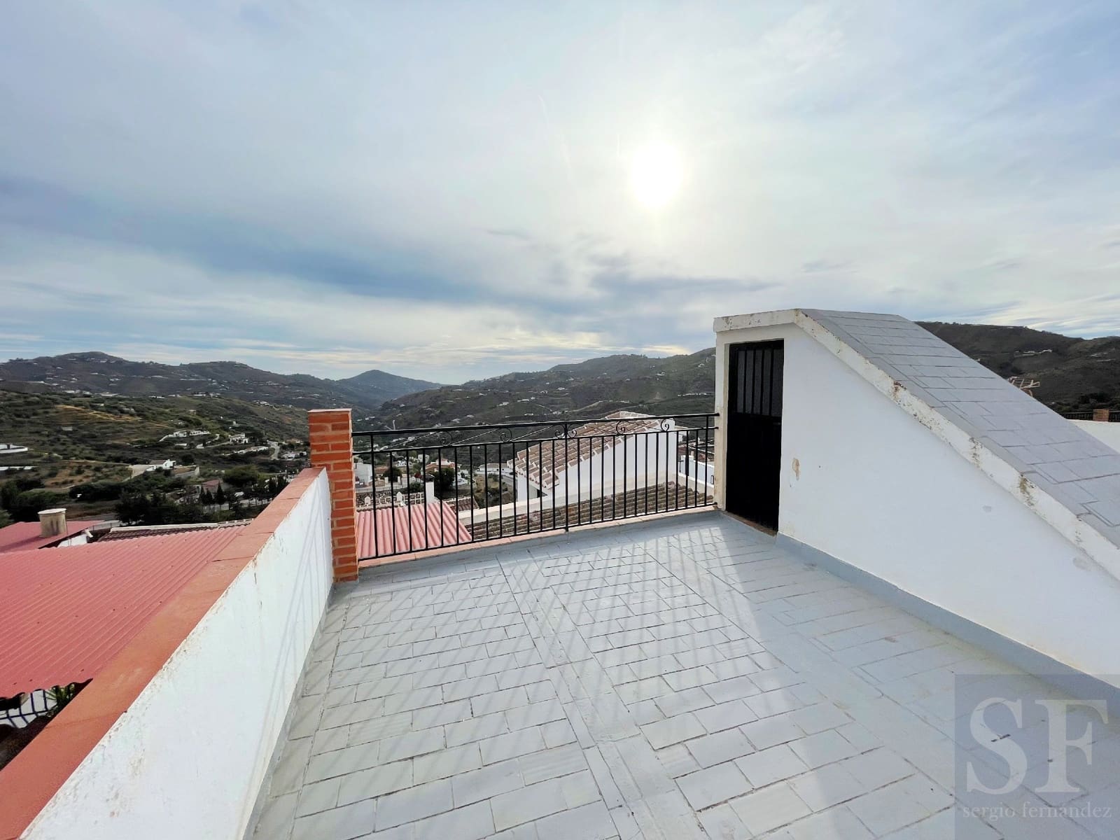 12 soverom Hus til salgs i Canillas de Albaida - € 249 000 (Ref: 7220942)