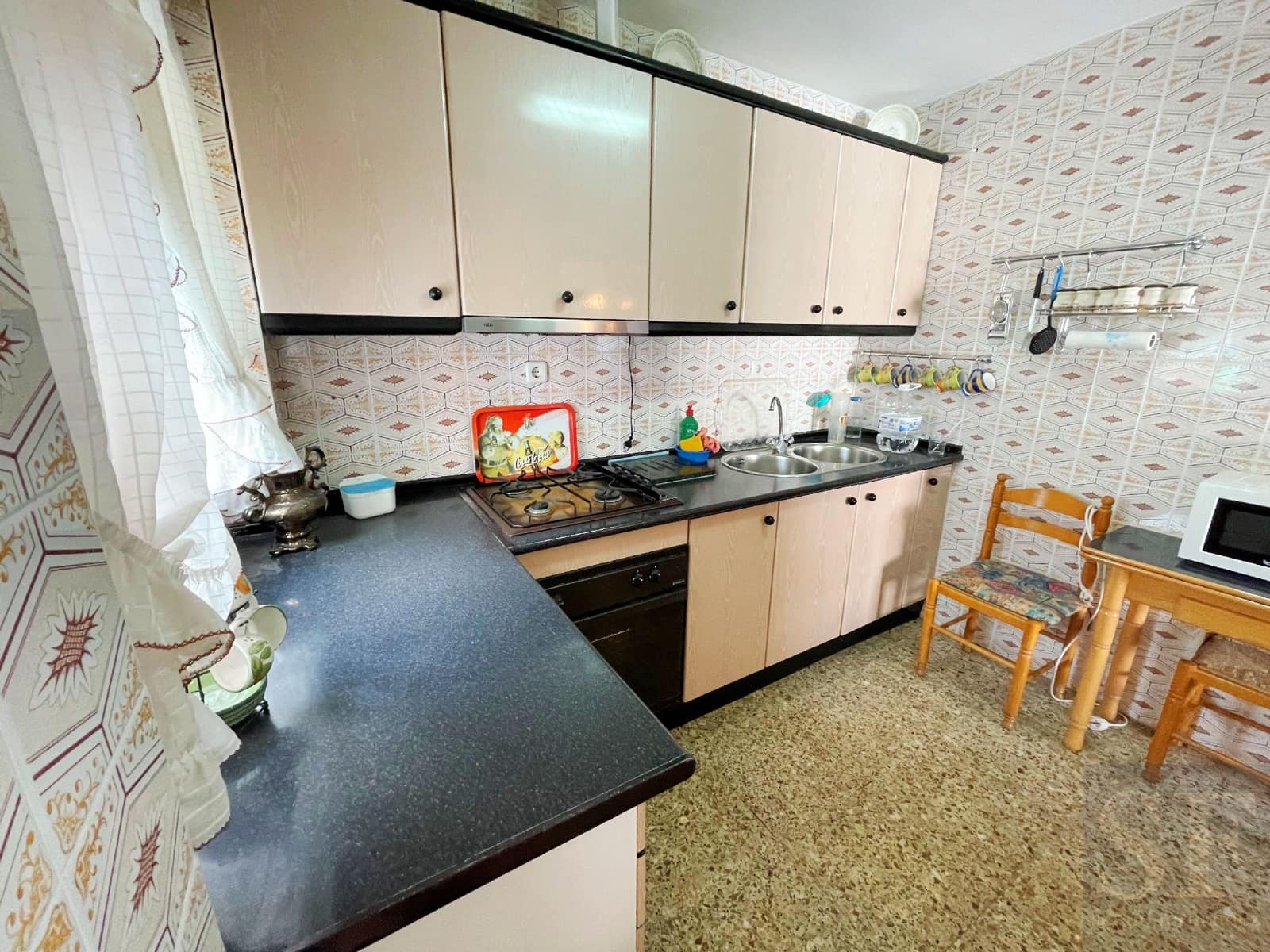 Casa de 4 habitaciones en Cómpeta en venta - 199.000 € (Ref: 7302163)