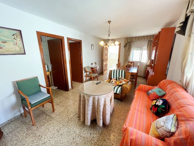 Casa de 4 habitaciones en Cómpeta en venta - 199.000 € (Ref: 7302163)