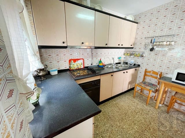 Casa de 4 habitaciones en Cómpeta en venta - 199.000 € (Ref: 7302163)