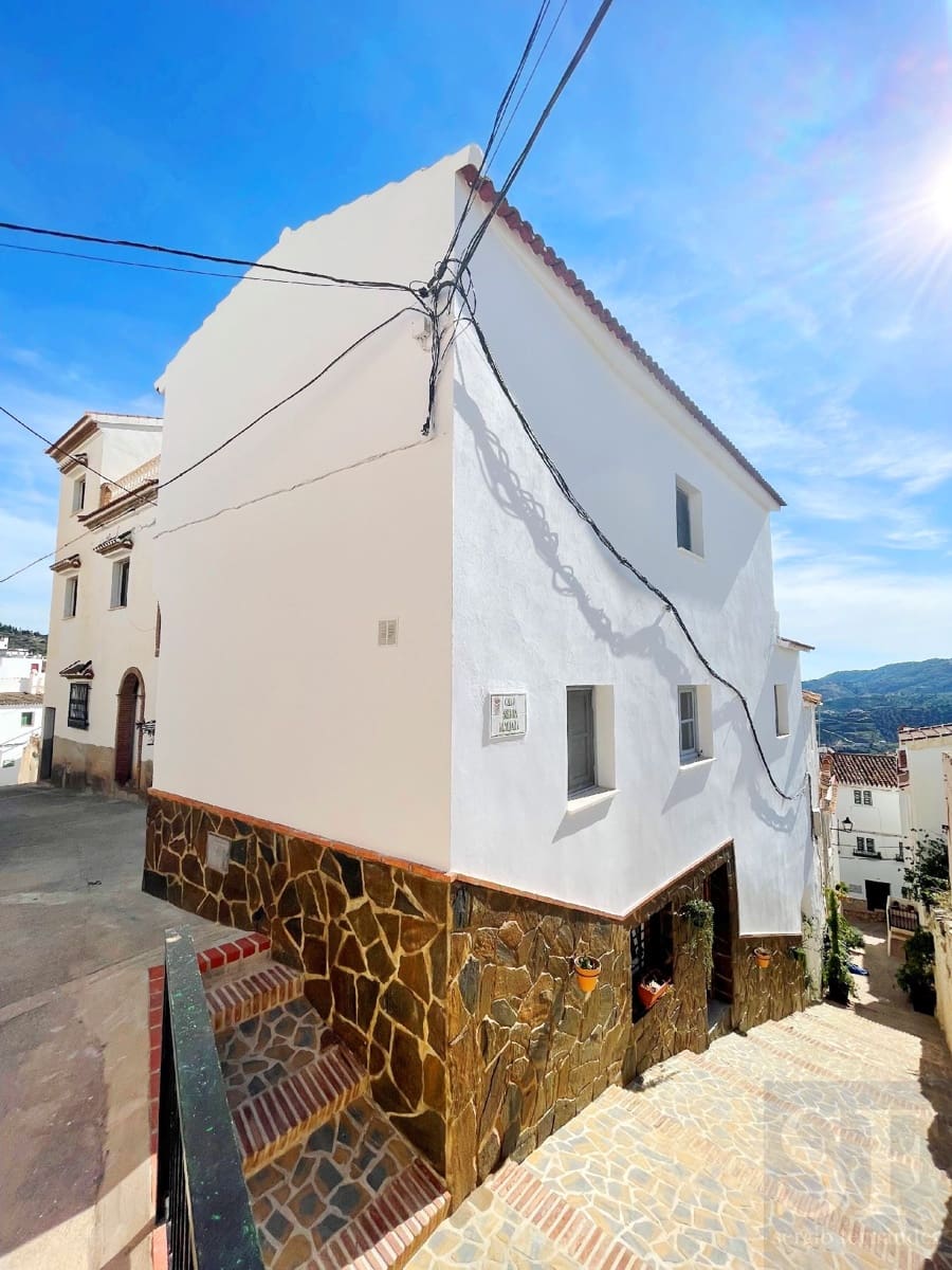 2 soverom Hus til salgs i Canillas de Albaida - € 175 000 (Ref: 7345838)