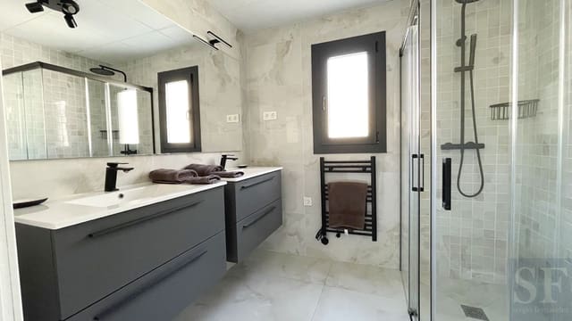 2 bedroom Apartment for holiday rental in Cómpeta - € 875 (Ref: 7373836)