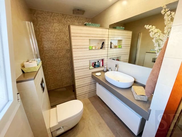 3 soverom Hus til salgs i Canillas de Albaida - € 169 000 (Ref: 7450605)