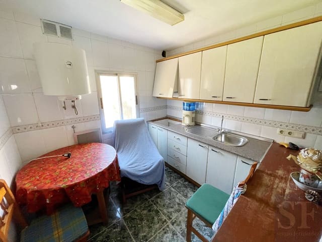 4 slaapkamer Huis te koop in Archez - € 99.000 (Ref: 7475964)