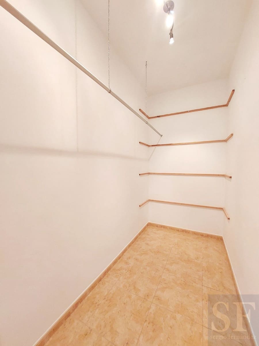 4 bedroom Townhouse for sale in Competa with garage - € 210,000 (Ref: 7603272)