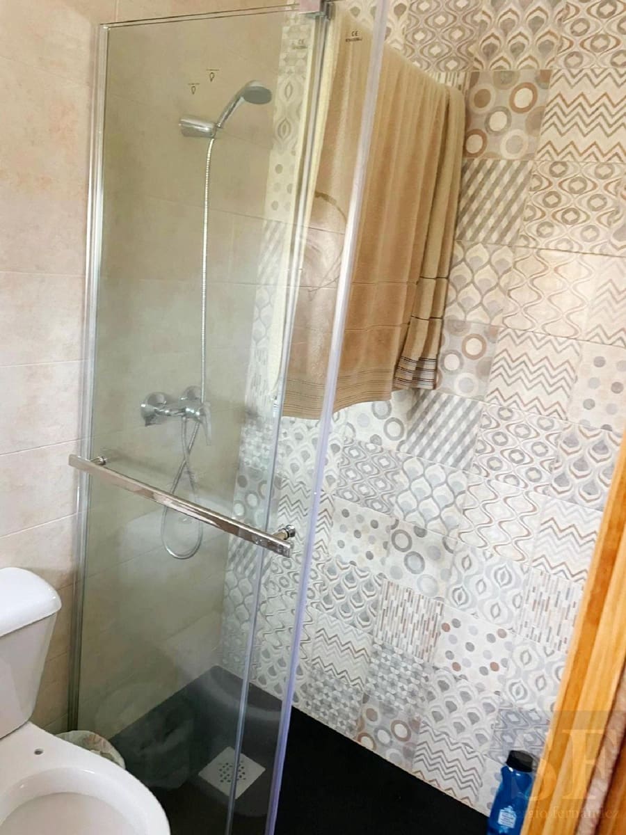 4 soverom Hus til salgs i Sayalonga - € 145 000 (Ref: 7603275)